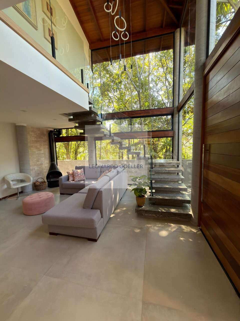  - Obra-Prima Arquitetônica: Casa