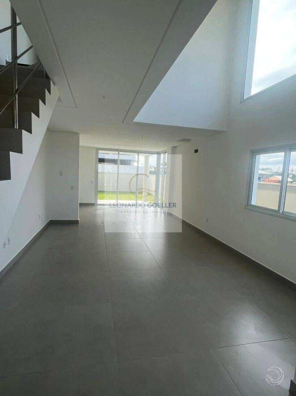 Casa à venda com 3 quartos, 150,86m² - Campeche,Florianópolis