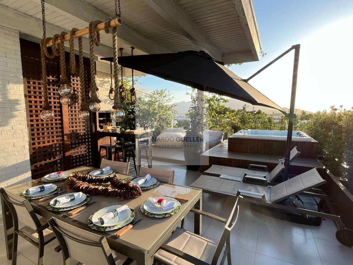 Cobertura à venda com 2 quartos, 140,67m² - Campeche,Florianópolis