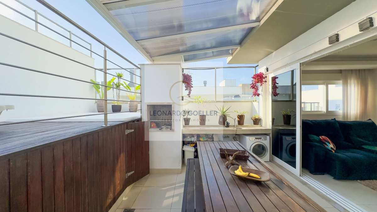 Cobertura à venda com 2 quartos, 109,00m² - Novo Campeche,Florianópolis