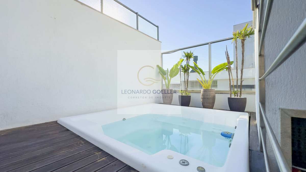 Cobertura à venda com 2 quartos, 109,00m² - Novo Campeche,Florianópolis