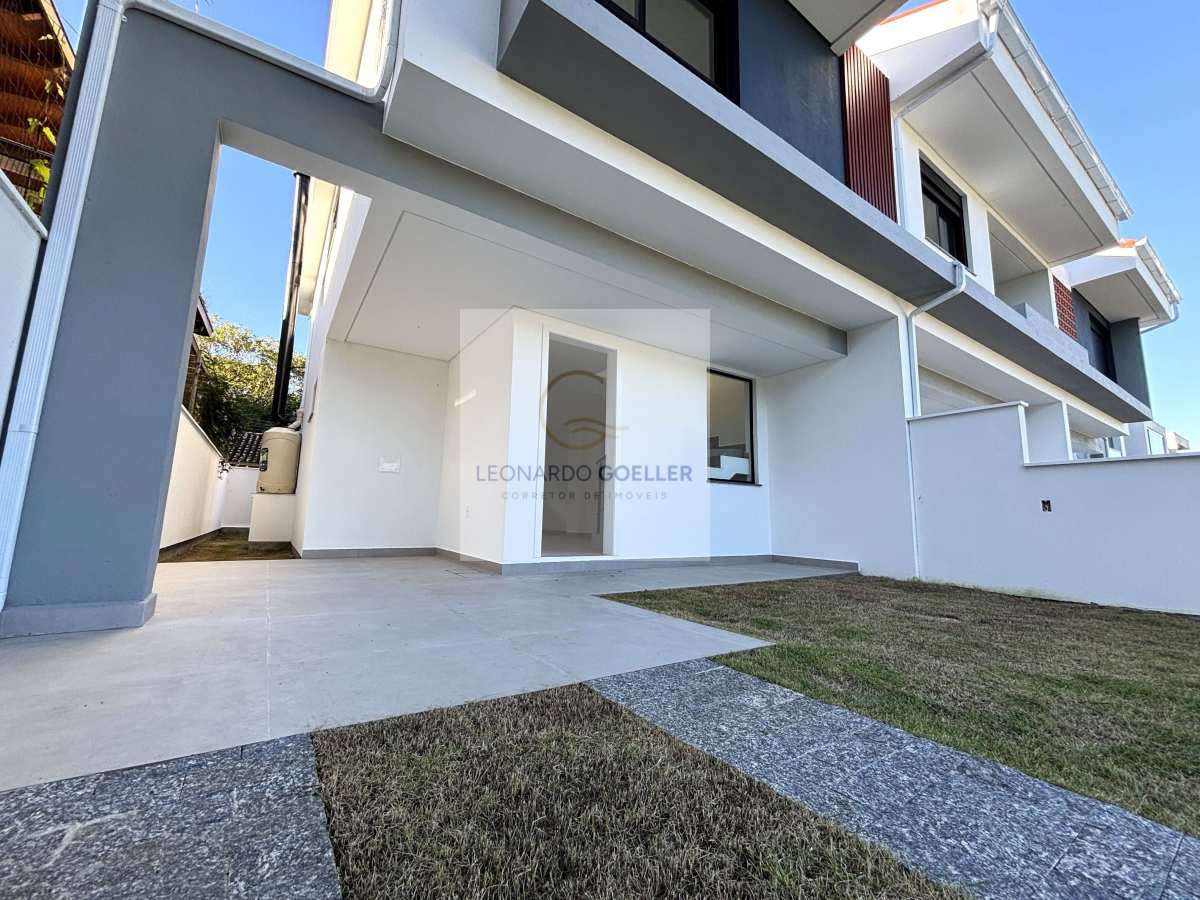 Casa à venda com 3 quartos, 145,00m² - Campeche,Florianópolis