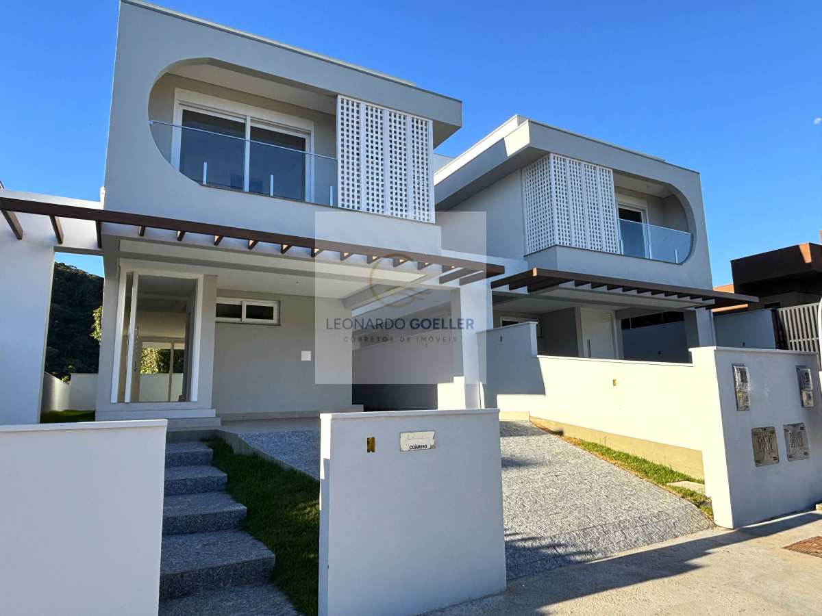  - Casa Individual de Alto Padrão com 3 Suítes no Rio Tavares – Málaga Eco Residence