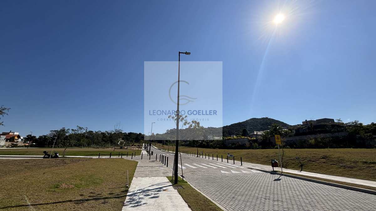 Terreno à Venda no Bosque Residence Galerie – Campeche, Florianópolis/SC - Leonardo Goeller Especialista Imobiliário