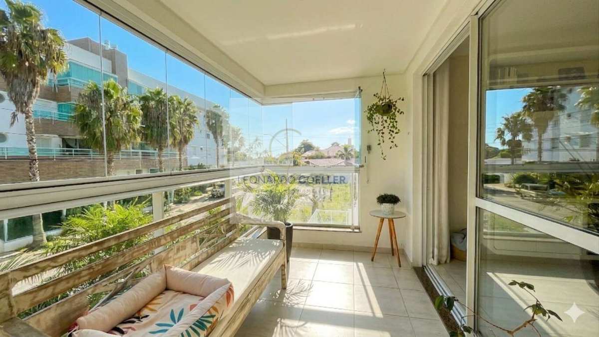 Apartamento à venda com 3 quartos, 105,00m² - Novo Campeche,Florianópolis
