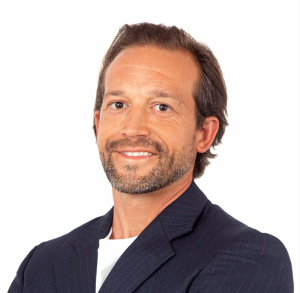Corretor - Leonardo Goeller